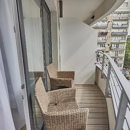 - Sun Towers 90 斯维诺乌伊希切